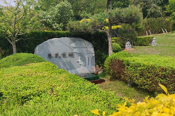 时光雕刻：观陵山艺术园林公墓的生命颂歌